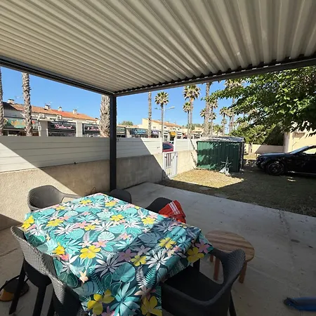 Petite Maison A 100m De La Ferienhaus