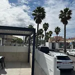 Petite Maison A 100m De La