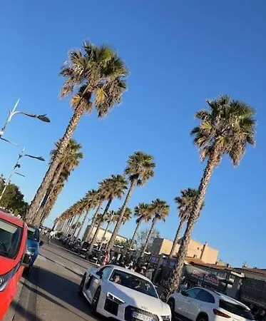 Petite Maison A 100m De La *