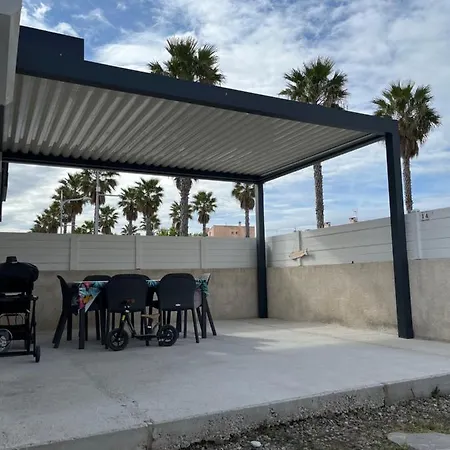 Petite Maison A 100m De La *